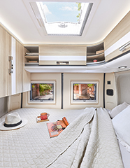 Fourgon amnag DREAMER D55 LIMITED - Chambre